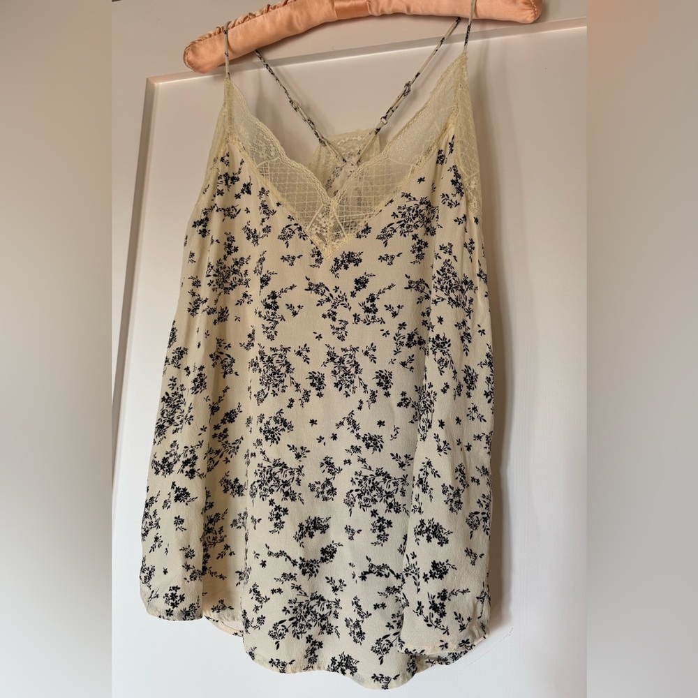 Lovestitch Lace Floral Top